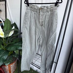 Free People Paperbag Style Pull on Pants / Stone Wash Sage Green / Size M